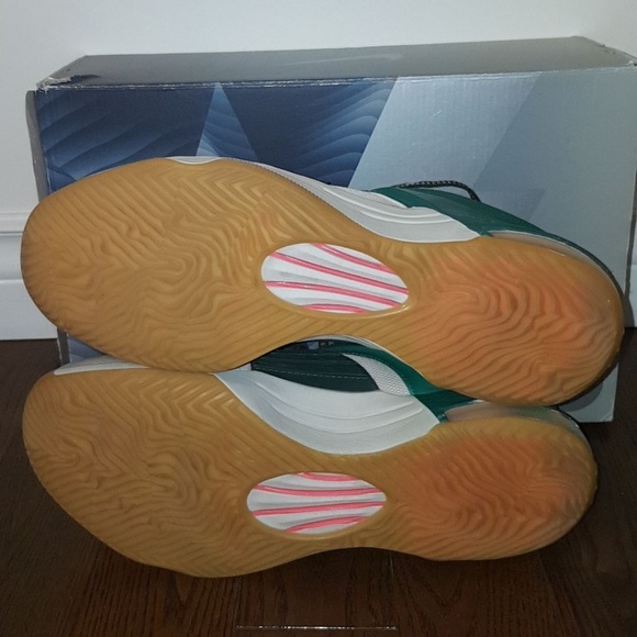 KD 7 "Easy Money" - Picture 2 of 3